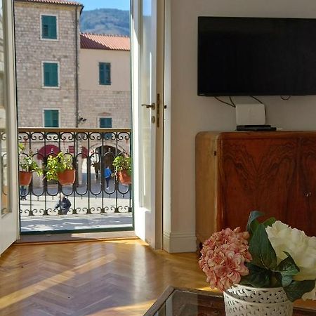 Old Town Sea Gate Apartment Kotor Exterior photo