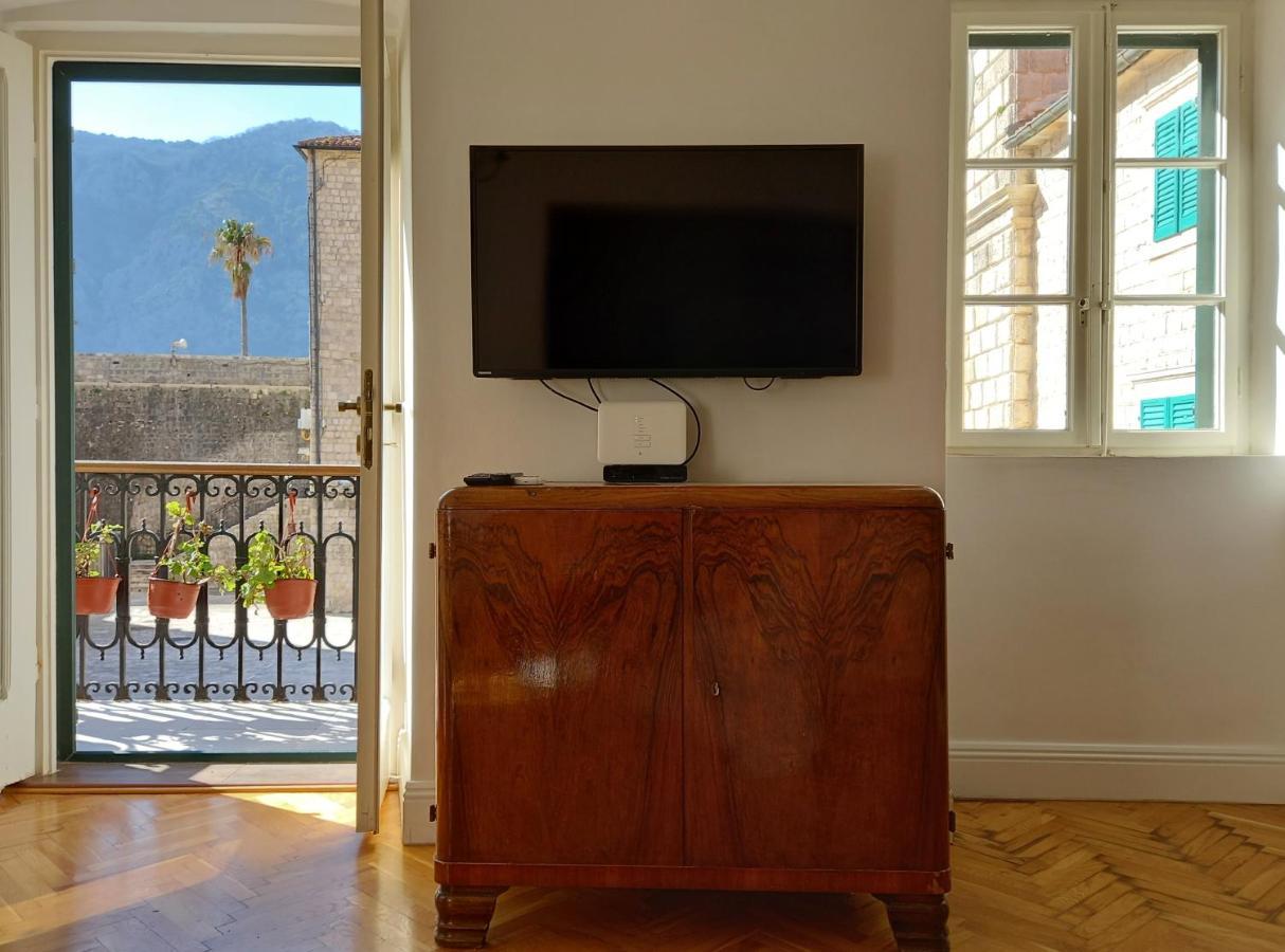 Old Town Sea Gate Apartment Kotor Exterior photo